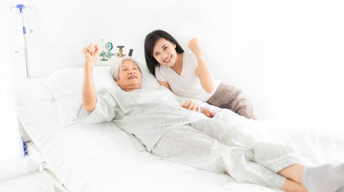 ผู้สูงอายุมีคุณภาพชีวิตที่ดีด้วยเตียงคนไข้ไฟฟ้า
